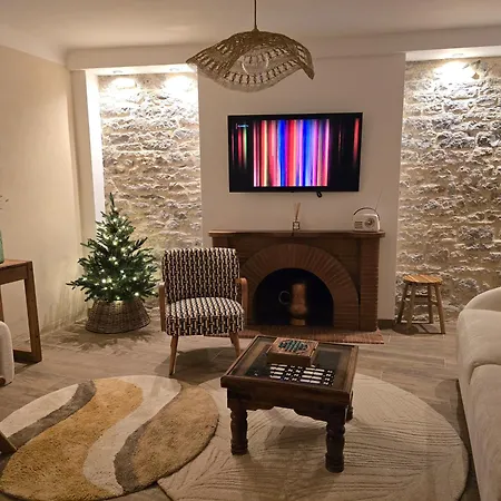 Les De La Marquise Penzion 4*