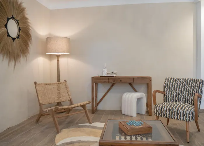 Les De La Marquise Penzion 4*