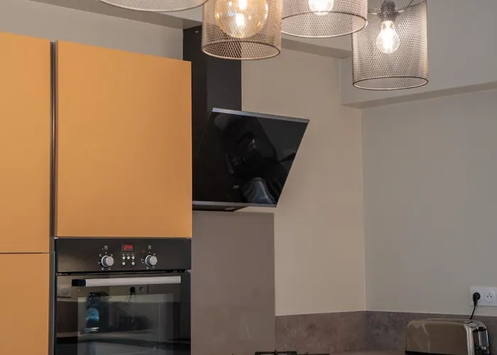 Les De La Marquise Penzion 4*