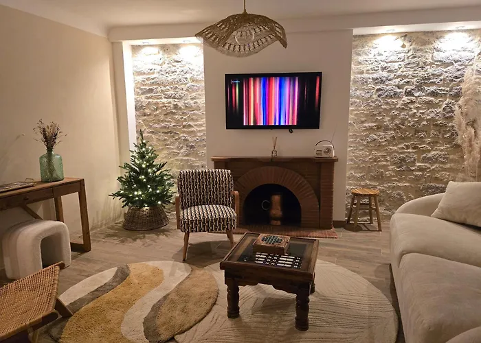 Les De La Marquise Penzion 4*