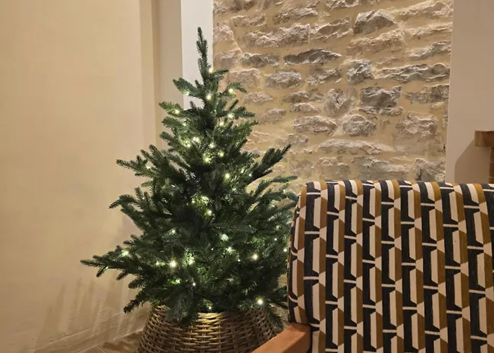 Les De La Marquise Penzion 4*