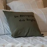 Les De La Marquise Pensionat 4*
