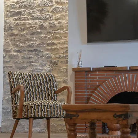 Les De La Marquise Casa de hóspedes